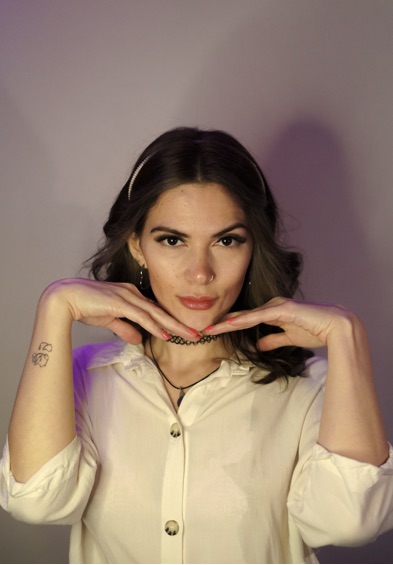 A featured MatchGirl host